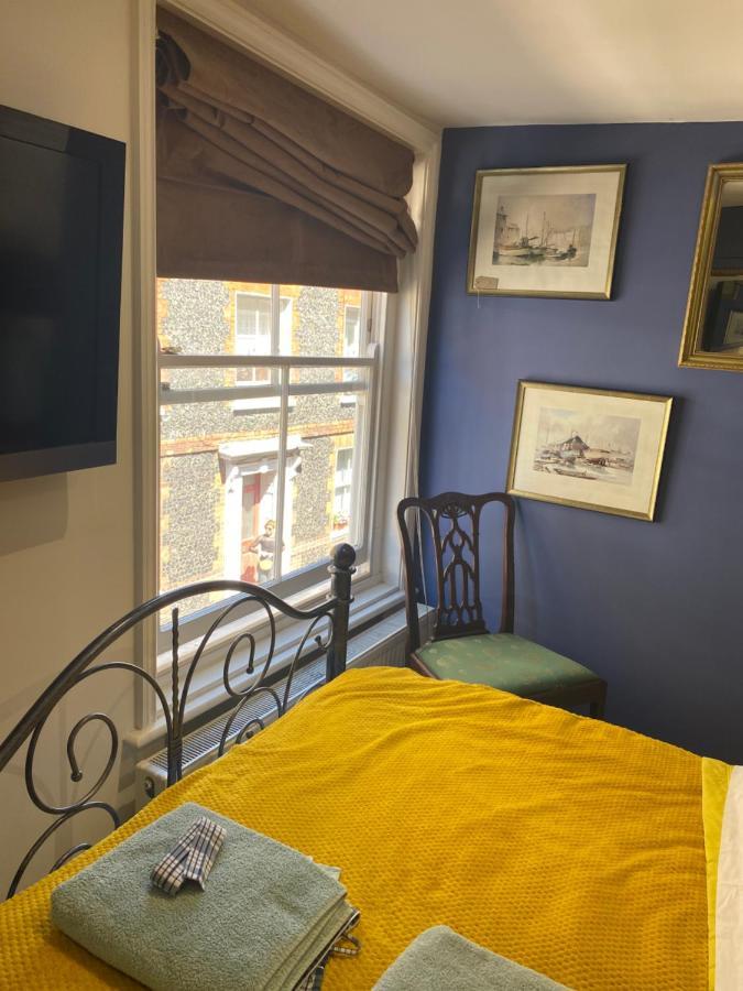 King Street Accomadation Маргит Экстерьер фото
