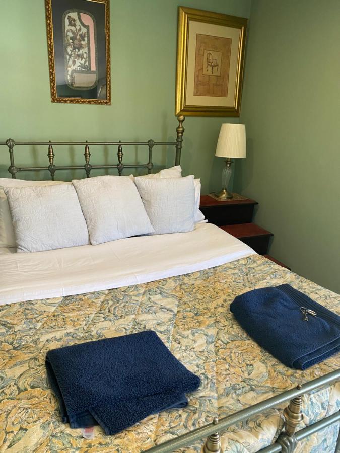 King Street Accomadation Маргит Экстерьер фото
